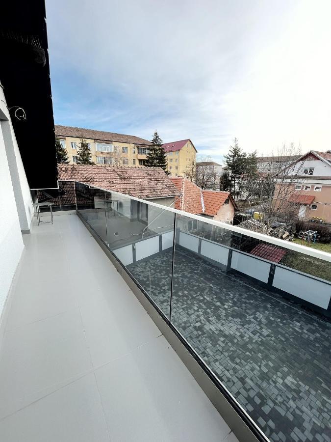 Glam Studios Sybin Zewnętrze zdjęcie