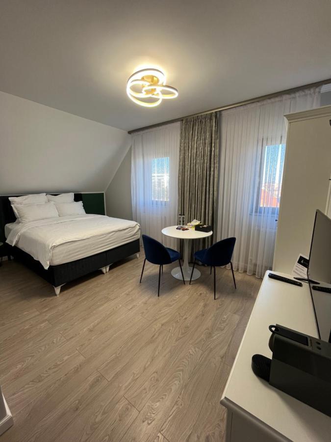 Glam Studios Sybin Zewnętrze zdjęcie
